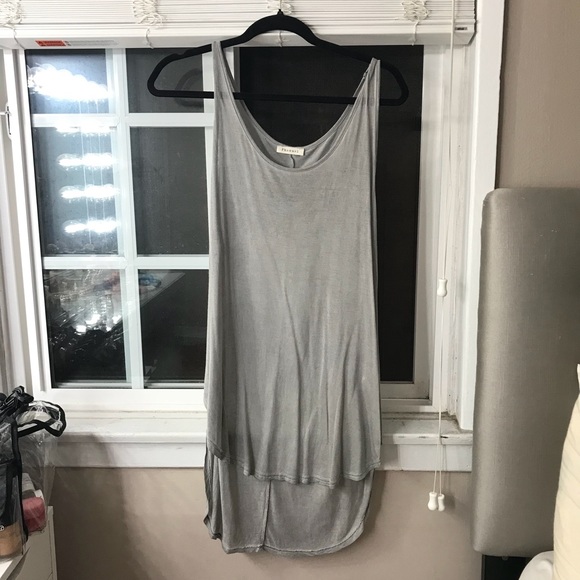 Top from Irene’s Story - Picture 1 of 2